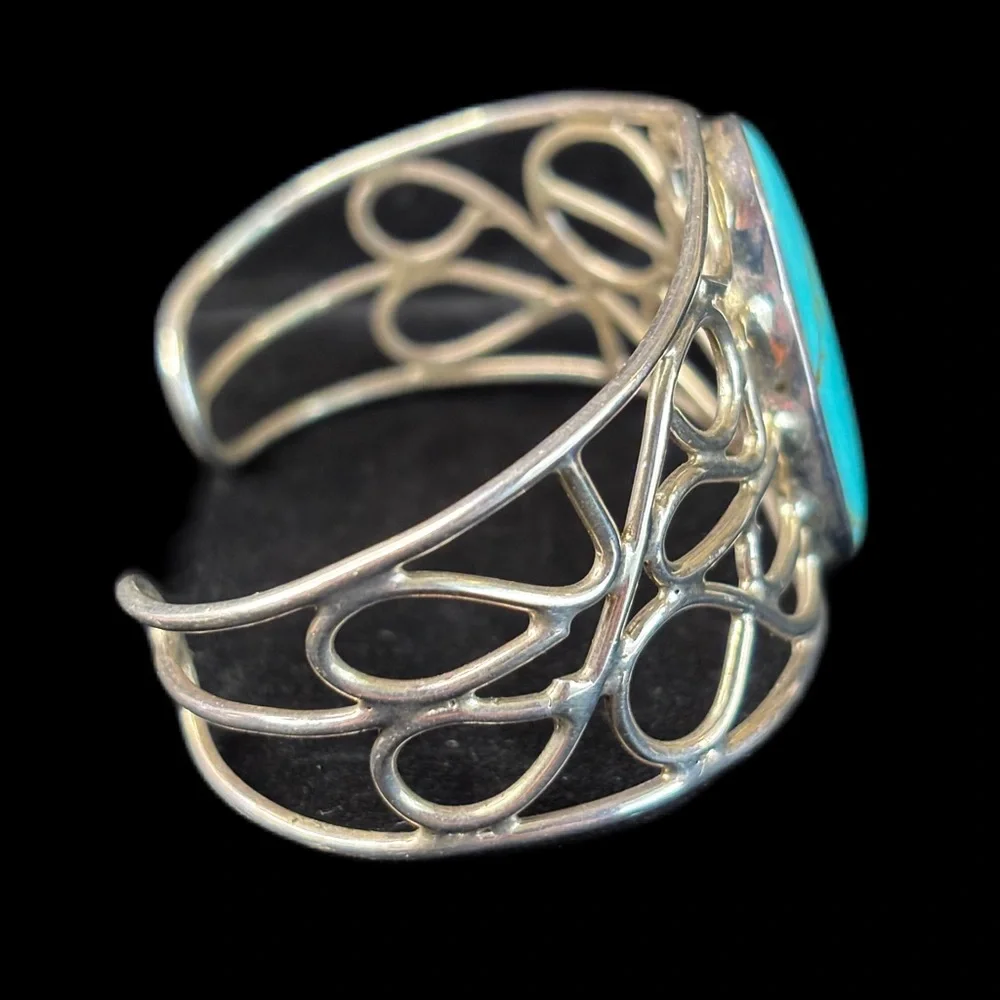 Faux Turquoise Oval Stone Openwork Silver-Toned Cuff